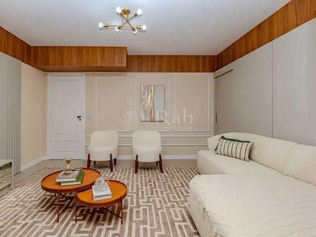 Apartamento para Venda em Balneário Camboriú/SC Centro 3 Quartos