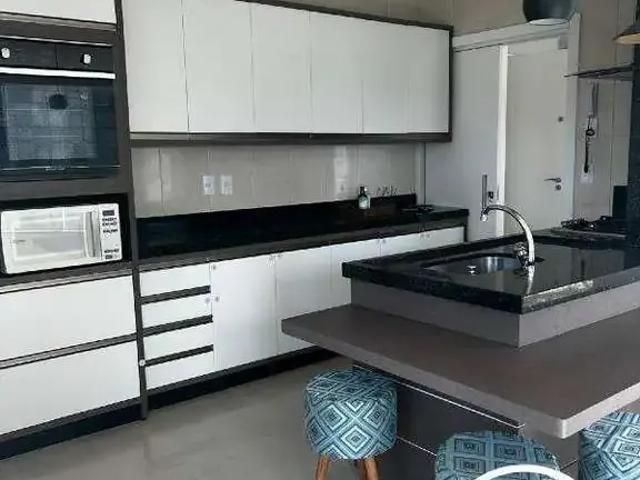 Apartamento para Venda em Balneário Camboriú/SC Centro 3 Quartos