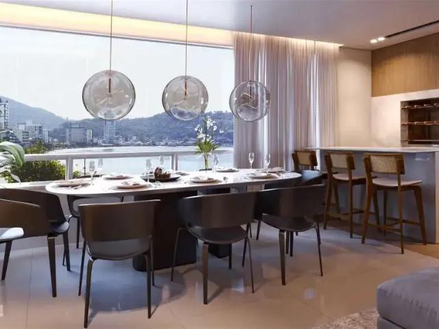 Apartamento para Venda em Balneário Camboriú/SC Centro 3 Quartos