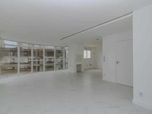 Apartamento para Venda em Balneário Camboriú/SC Centro 3 Quartos