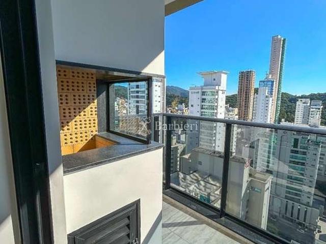 Apartamento para Venda em Balneário Camboriú/SC Pioneiros 4 Quartos