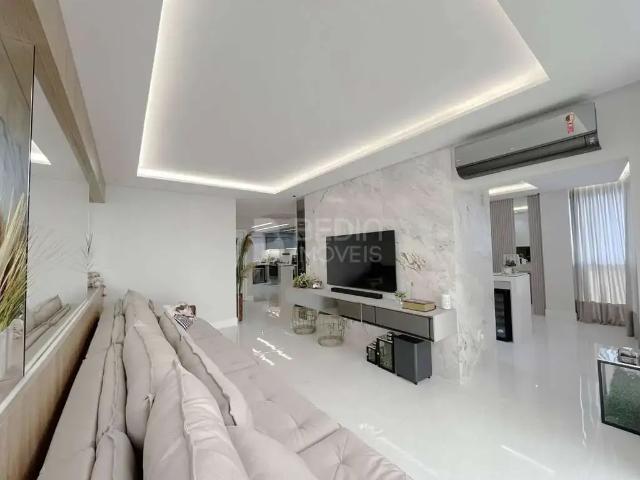 Apartamento para Venda em Balneário Camboriú/SC Pioneiros 4 Quartos