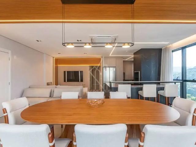 Apartamento para Venda em Balneário Camboriú/SC Pioneiros 4 Quartos