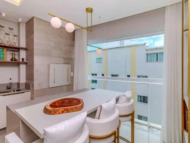 Apartamento para Venda em Balneário Camboriú/SC Pioneiros 4 Quartos