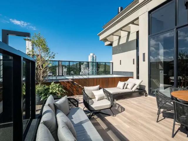 Apartamento para Venda em Balneário Camboriú/SC Pioneiros 4 Quartos