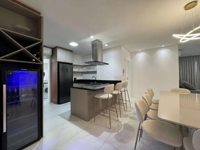 Apartamento para Venda em Balneário Camboriú/SC Pioneiros 4 Quartos