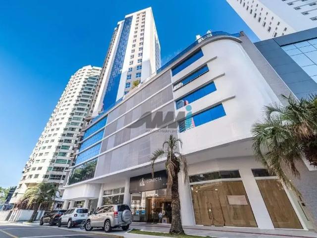 Apartamento para Venda em Balneário Camboriú/SC Pioneiros 4 Quartos