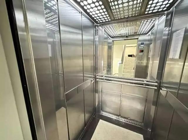 Apartamento para Venda em Balneário Camboriú/SC Pioneiros 1 Quartos
