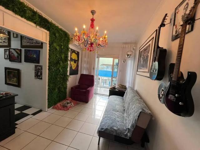 Apartamento para Venda em Balneário Camboriú/SC Pioneiros 2 Quartos