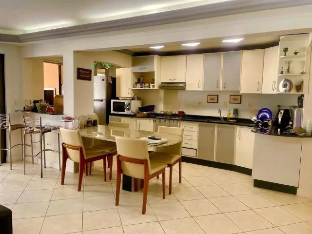 Apartamento para Venda em Balneário Camboriú/SC Pioneiros 2 Quartos
