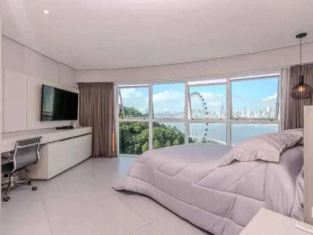 Apartamento para Venda em Balneário Camboriú/SC Pioneiros 2 Quartos