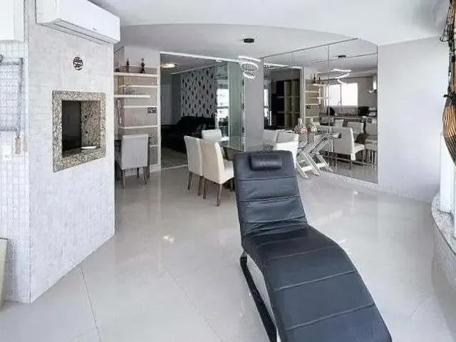 Apartamento para Venda em Balneário Camboriú/SC Pioneiros 3 Quartos