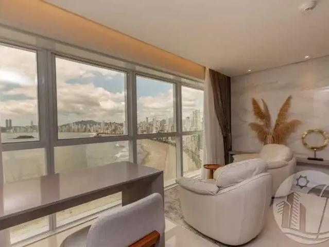 Apartamento para Venda em Balneário Camboriú/SC Pioneiros 3 Quartos