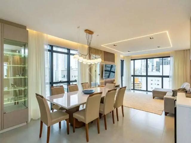 Apartamento para Venda em Balneário Camboriú/SC Pioneiros 3 Quartos