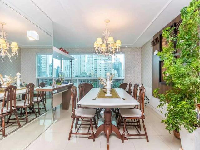 Apartamento para Venda em Balneário Camboriú/SC Pioneiros 3 Quartos