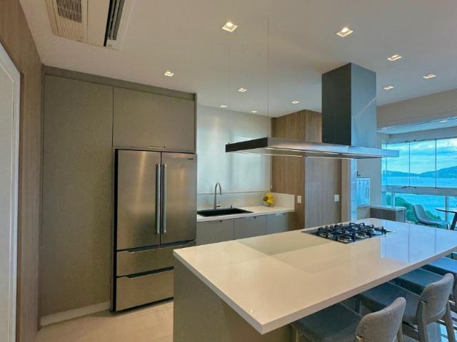 Apartamento para Venda em Balneário Camboriú/SC Pioneiros 3 Quartos