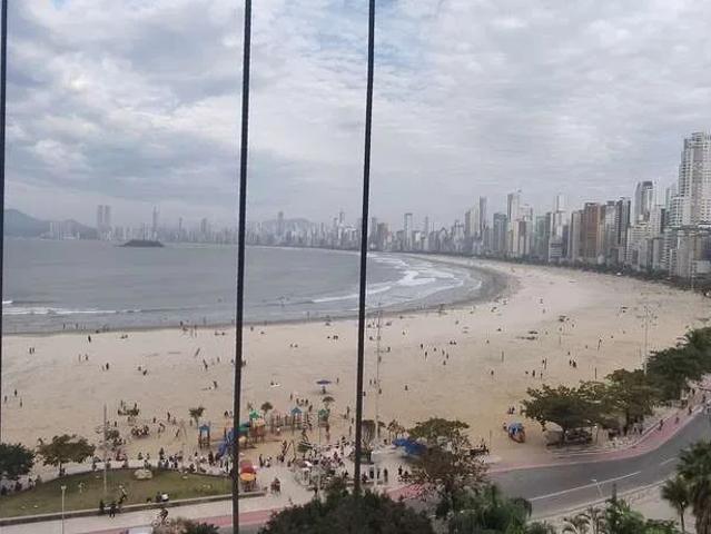Apartamento para Venda em Balneário Camboriú/SC Pioneiros 3 Quartos