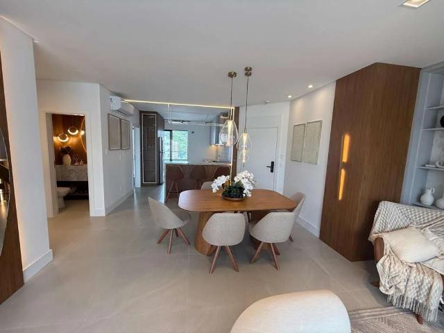 Apartamento para Venda em Balneário Camboriú/SC Pioneiros 3 Quartos