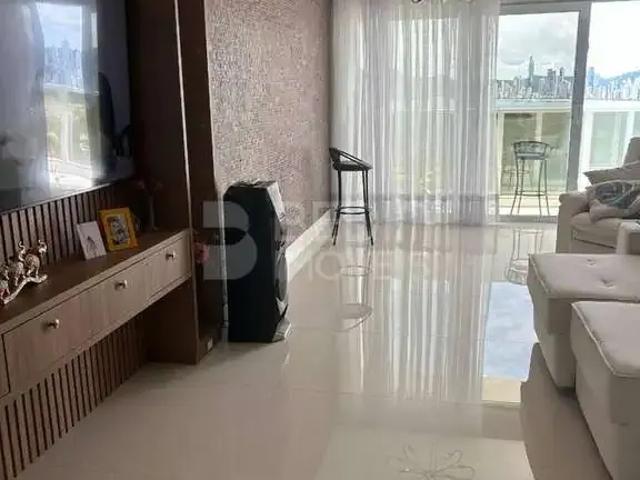 Apartamento para Venda em Balneário Camboriú/SC Pioneiros 3 Quartos