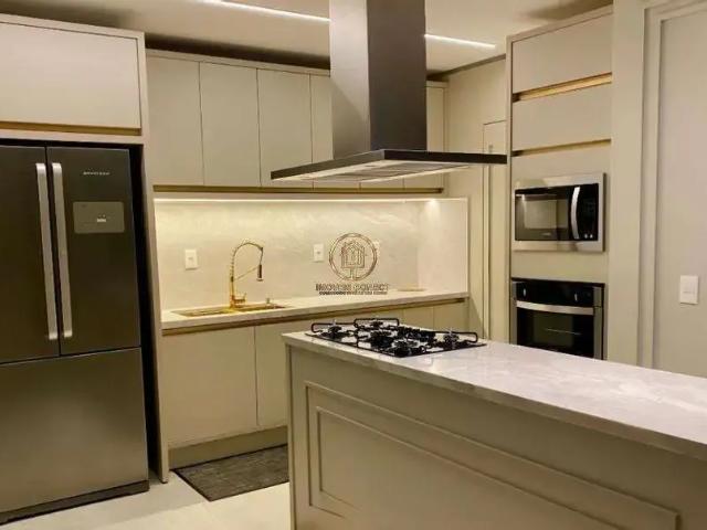 Apartamento para Venda em Balneário Camboriú/SC Pioneiros 3 Quartos