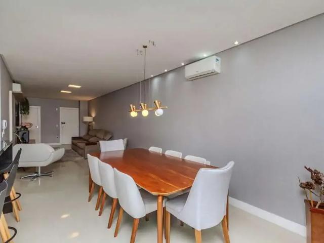 Apartamento para Venda em Balneário Camboriú/SC Pioneiros 3 Quartos
