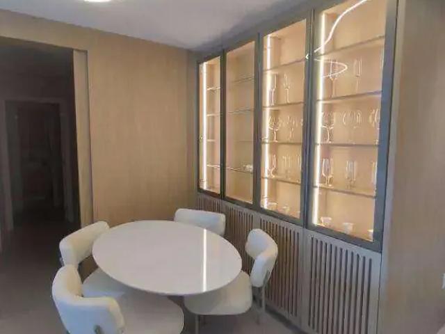 Apartamento para Venda em Balneário Camboriú/SC Praia dos Amores 2 Quartos