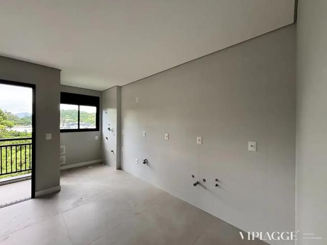 Apartamento para Venda em Balneário Camboriú/SC Praia dos Amores 2 Quartos