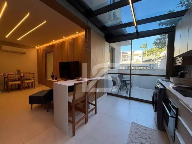 Apartamento para Venda em Balneário Camboriú/SC Praia dos Amores 2 Quartos
