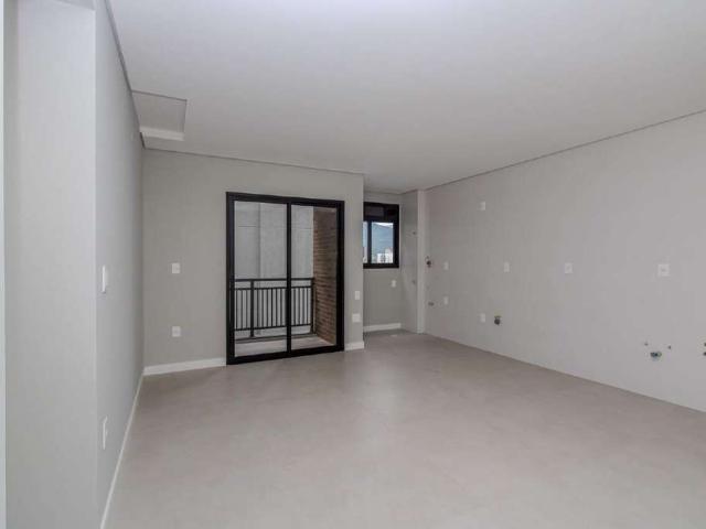 Apartamento para Venda em Balneário Camboriú/SC Praia dos Amores 2 Quartos