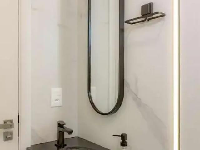 Apartamento para Venda em Balneário Camboriú/SC Praia dos Amores 2 Quartos