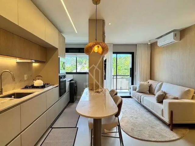 Apartamento para Venda em Balneário Camboriú/SC Praia dos Amores 2 Quartos