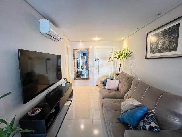 Apartamento para Venda em Balneário Camboriú/SC Praia dos Amores 2 Quartos