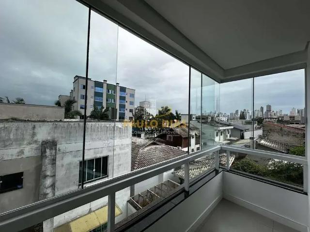 Apartamento para Venda em Balneário Camboriú/SC Vila Real 2 Quartos