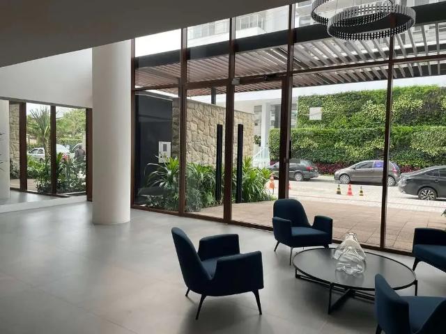 Apartamento para Venda em Balneário Piçarras/SC Centro 4 Quartos