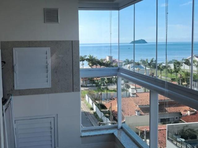Apartamento para Venda em Balneário Piçarras/SC Centro 2 Quartos
