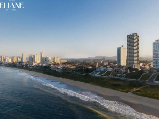 Apartamento para Venda em Balneário Piçarras/SC Centro 3 Quartos