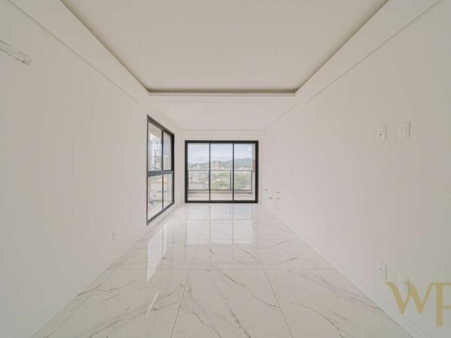 Apartamento para Venda em Balneário Piçarras/SC Centro 3 Quartos