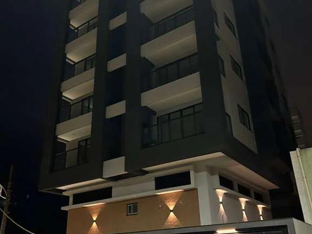 Apartamento para Venda em Balneário Piçarras/SC Centro 3 Quartos