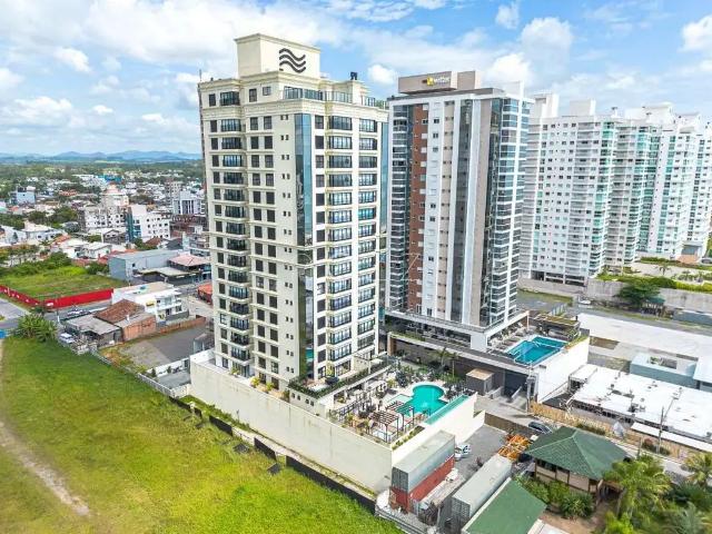 Apartamento para Venda em Balneário Piçarras/SC Itacolomi 3 Quartos