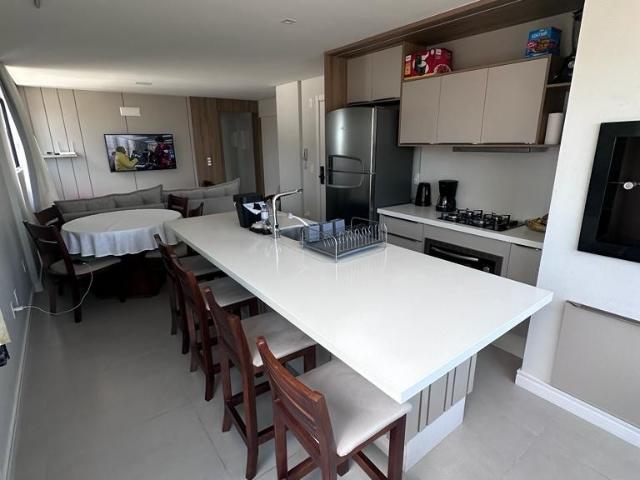 Apartamento para Venda em Balneário Piçarras/SC Itacolomi 3 Quartos