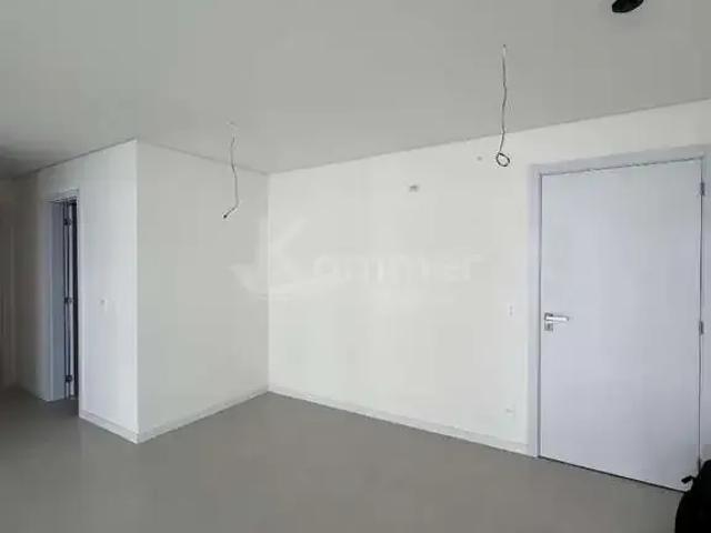 Apartamento para Venda em Balneário Piçarras/SC Itacolomi 3 Quartos