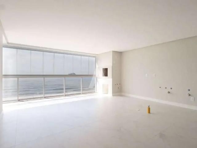 Apartamento para Venda em Balneário Piçarras/SC Itacolomi 3 Quartos