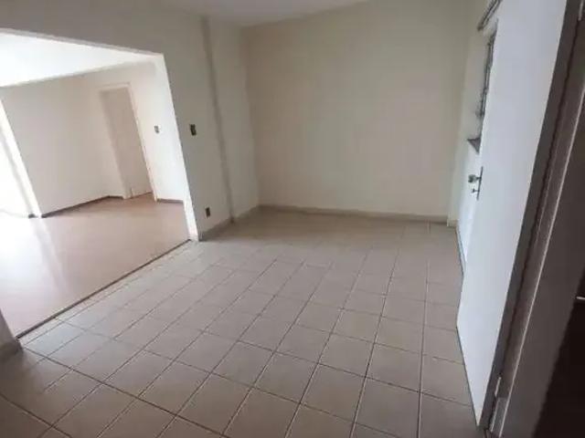 Apartamento para Venda em Barbacena/MG Centro 4 Quartos