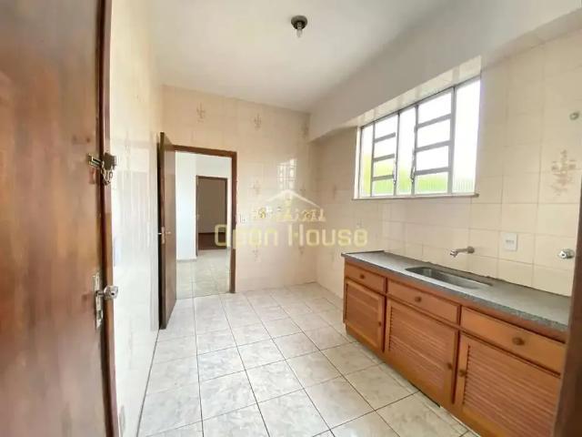 Apartamento para Venda em Barra Mansa/RJ Centro 2 Quartos