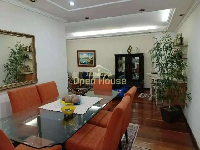Apartamento para Venda em Barra Mansa/RJ Centro 3 Quartos