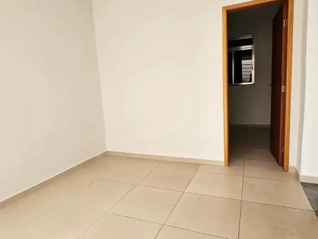 Apartamento para Venda em Barra Mansa/RJ Centro 3 Quartos
