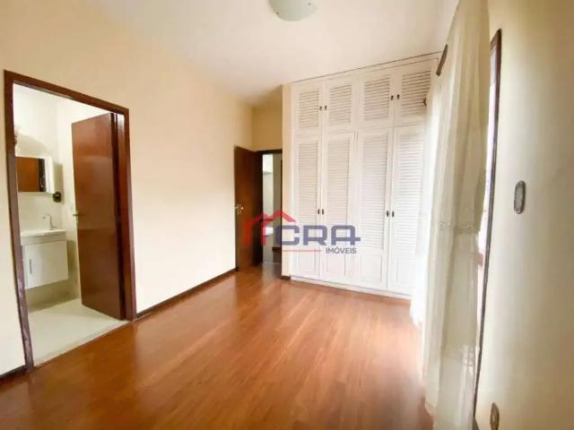 Apartamento para Venda em Barra Mansa/RJ Centro 3 Quartos