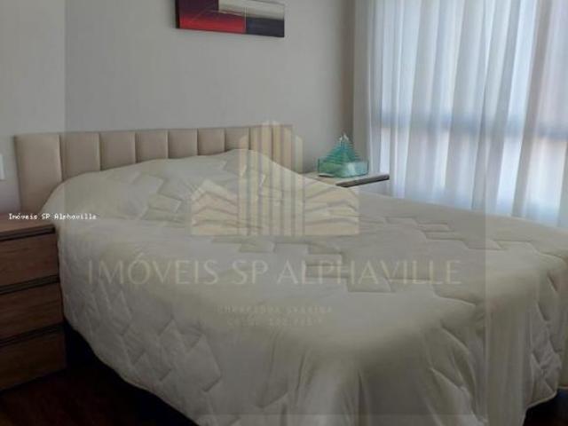 Apartamento para Venda em Barueri, Sítio Tamboré Alphaville, 3 dormitórios, 3 suítes, 4 banheiros, 2