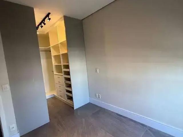 Apartamento para Venda em Barueri/SP Alphaville Empresarial 2 Quartos