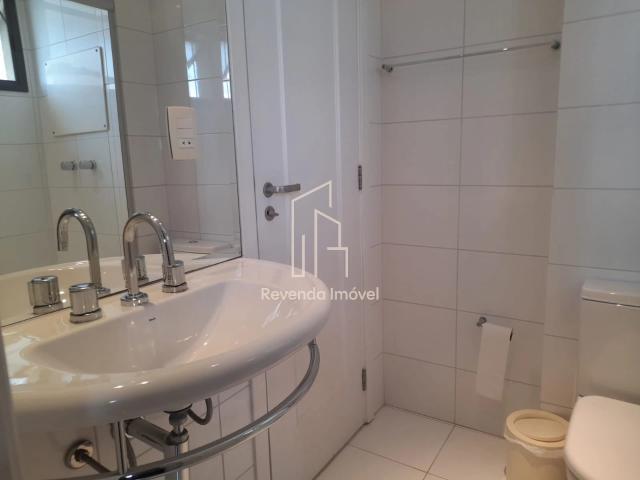 Apartamento para Venda em Barueri/SP Alphaville Centro Industrial e Empresarial/Alphaville. 4 Quartos